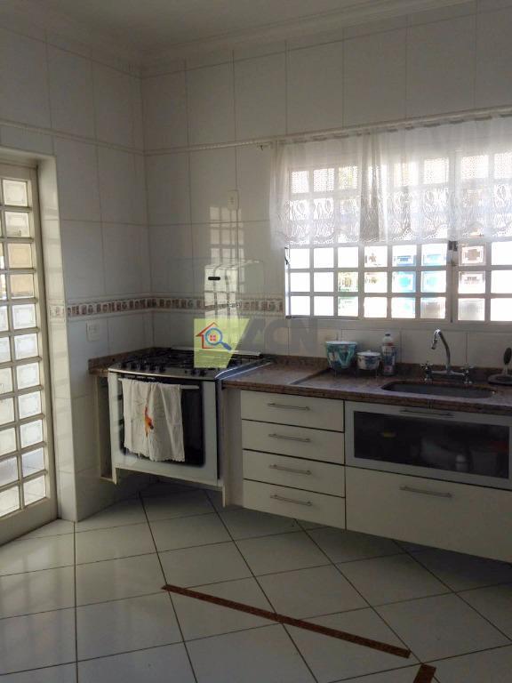 Sobrado, 4 quartos, 238 m² - Foto 11