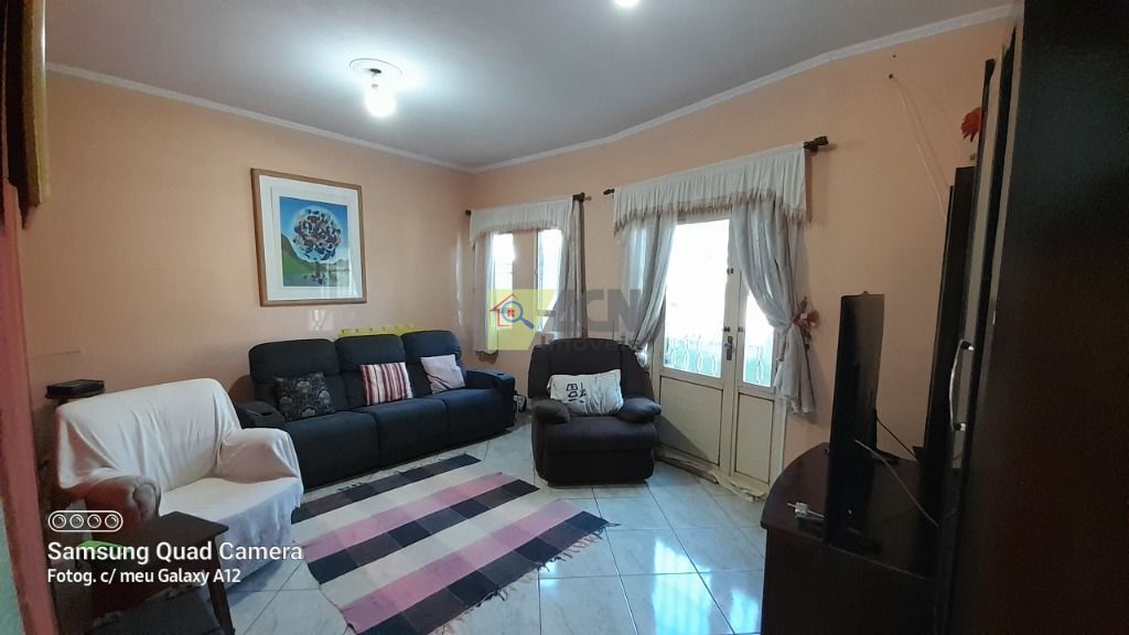 Casa, 5 quartos, 200 m² - Foto 4