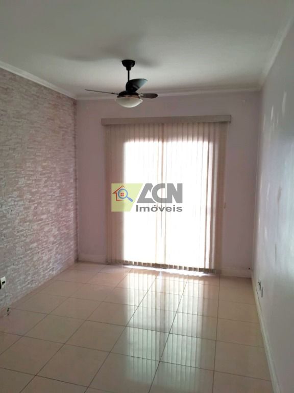 Apartamento, 2 quartos, 72 m² - Foto 2