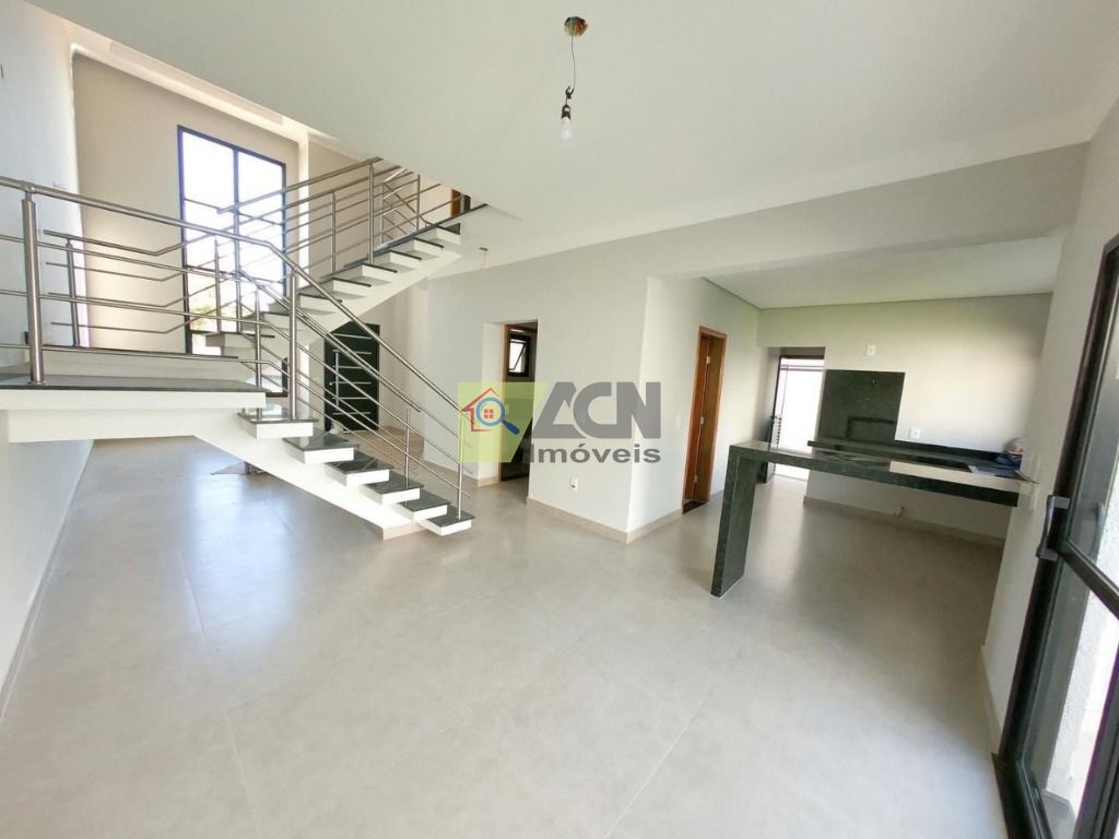 Sobrado, 3 quartos, 165 m² - Foto 1