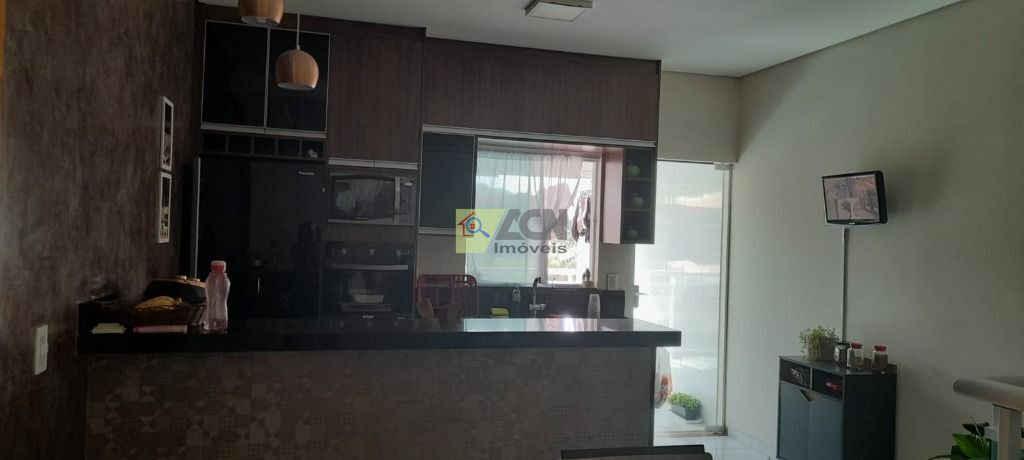 Casa, 3 quartos, 213 m² - Foto 15