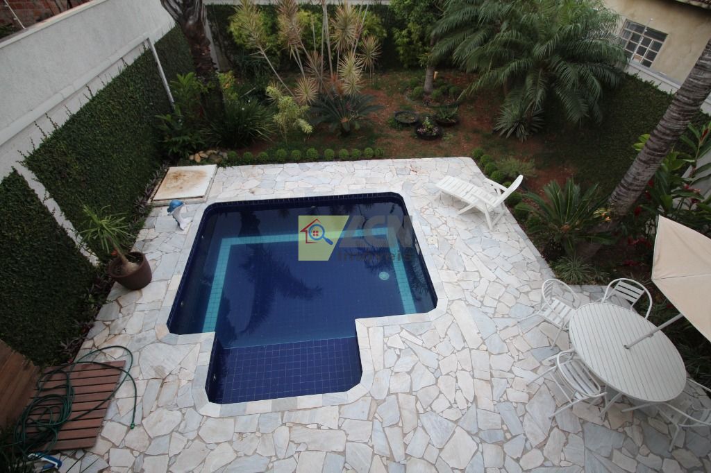 Casa, 4 quartos, 261 m² - Foto 37