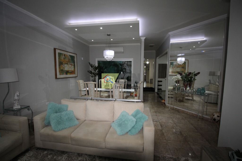 Casa, 4 quartos, 261 m² - Foto 4