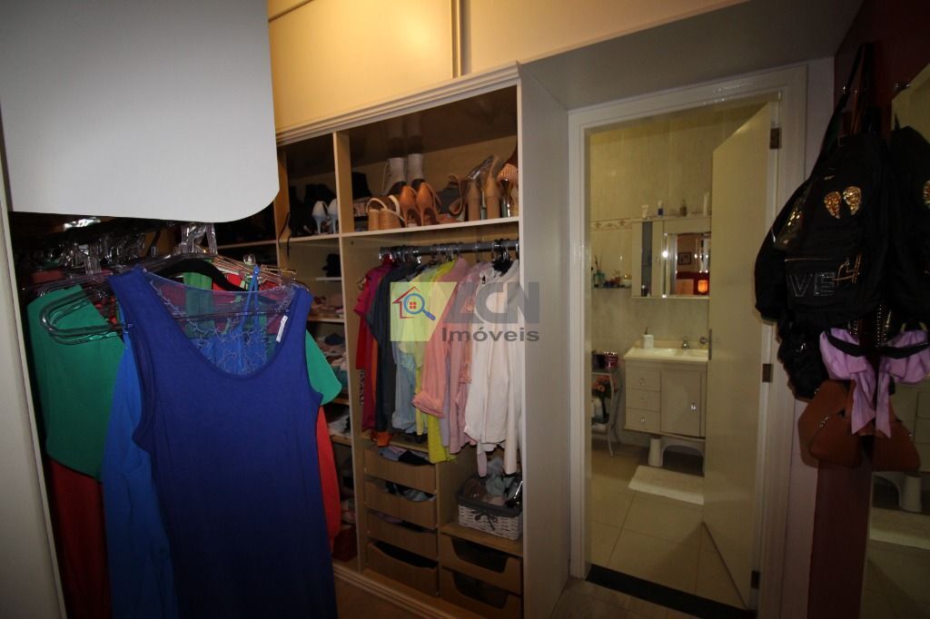 Casa, 4 quartos, 261 m² - Foto 32