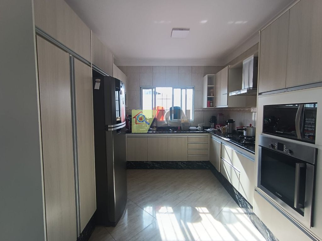 Sobrado, 3 quartos, 180 m² - Foto 15