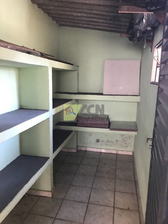 Casa, 4 quartos, 180 m² - Foto 17