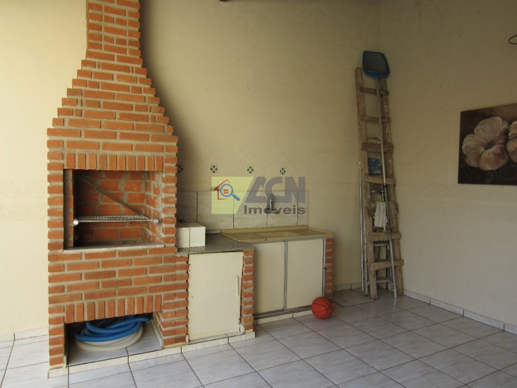 Casa, 4 quartos, 220 m² - Foto 25