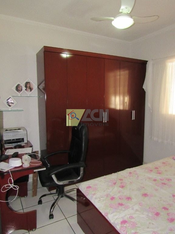 Casa, 4 quartos, 220 m² - Foto 17