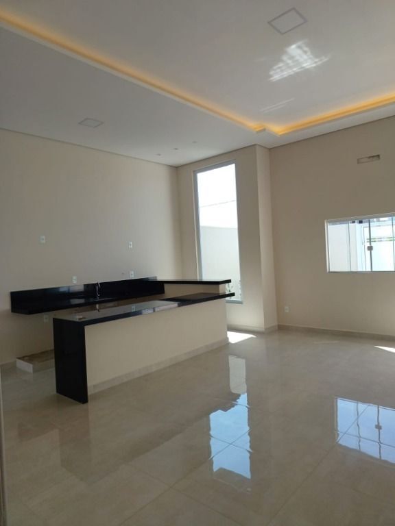 Casa, 3 quartos, 96 m² - Foto 4