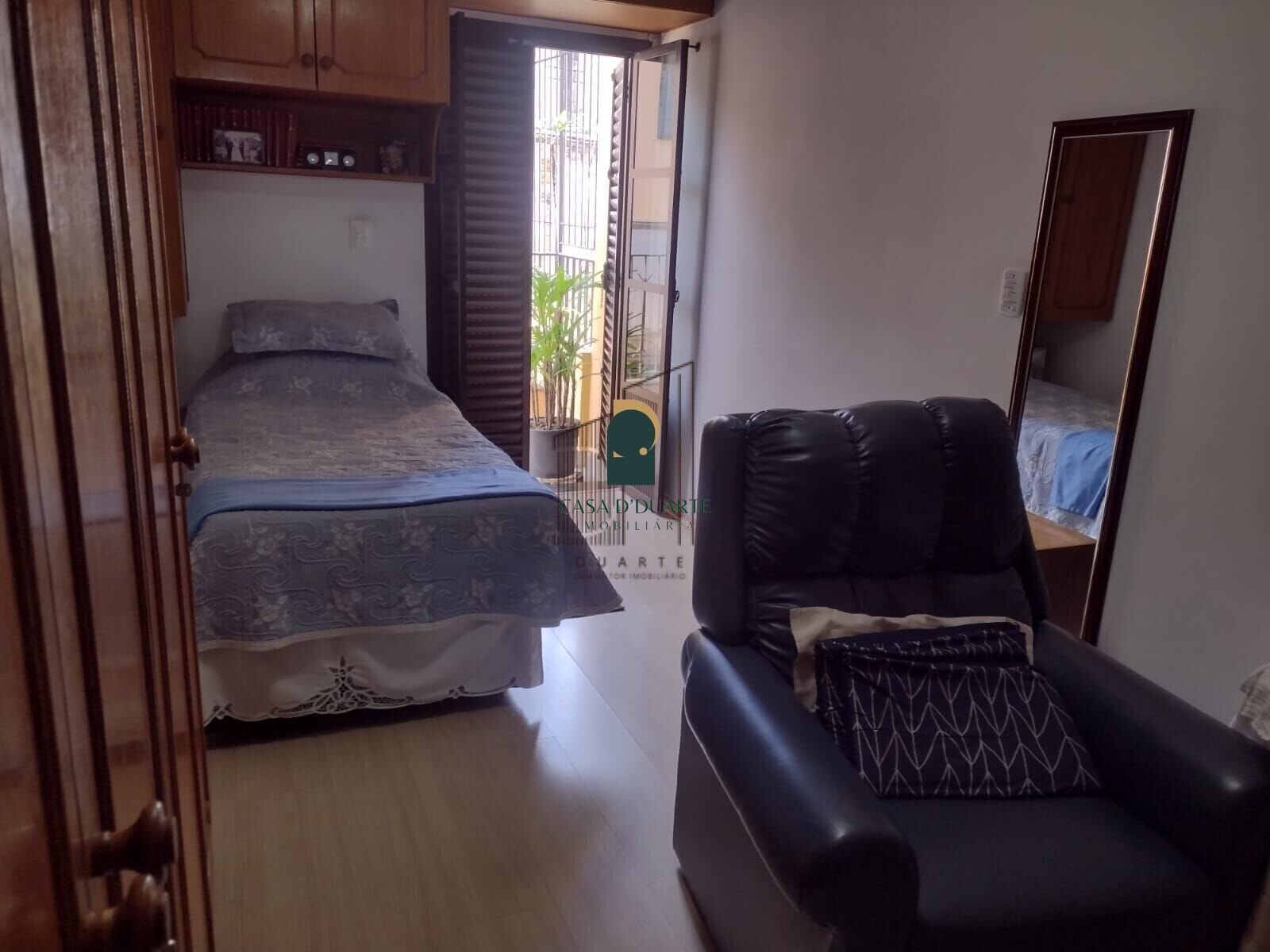 Casa à venda com 4 quartos - Foto 2