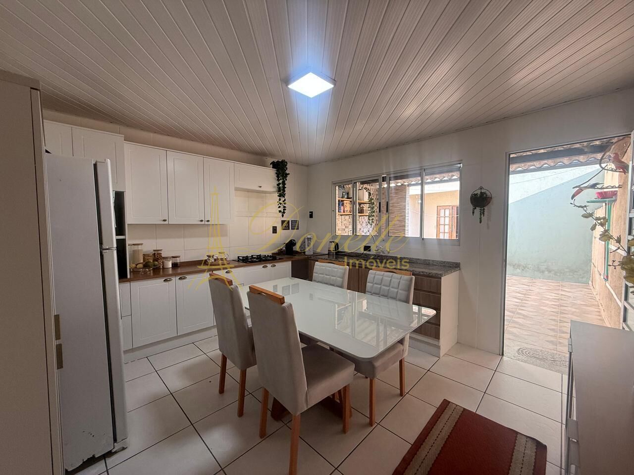 Casa, 2 quartos, 180 m² - Foto 11