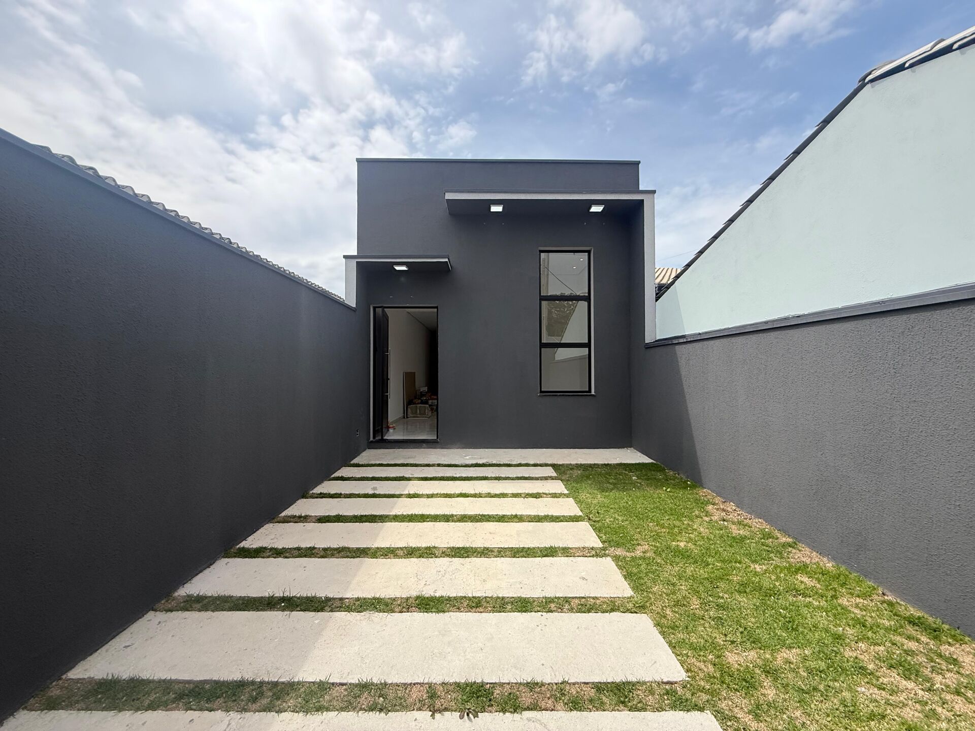 Casa, 3 quartos, 80 m² - Foto 1