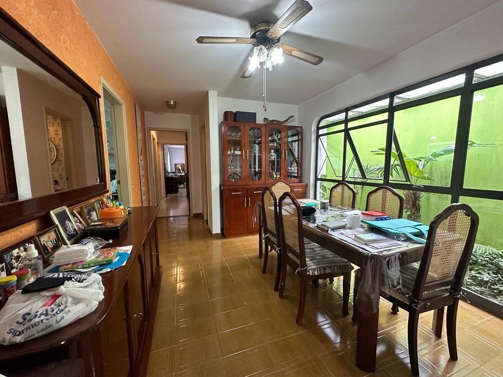 Casa, 3 quartos, 200 m² - Foto 11