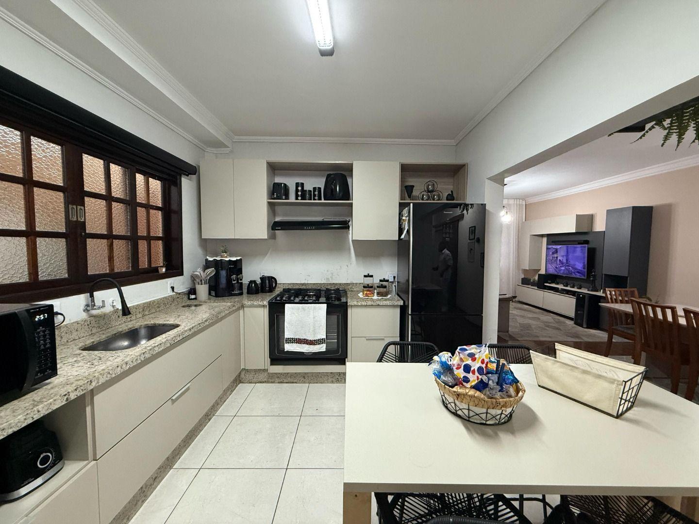 Sobrado, 3 quartos, 180 m² - Foto 25