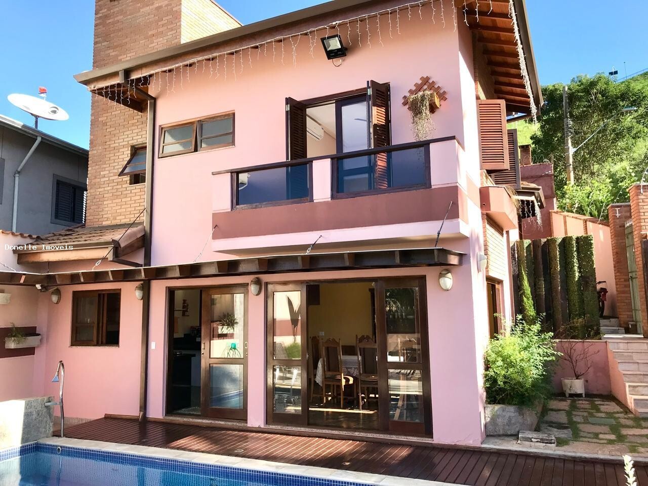 Sobrado, 4 quartos, 262 m² - Foto 1