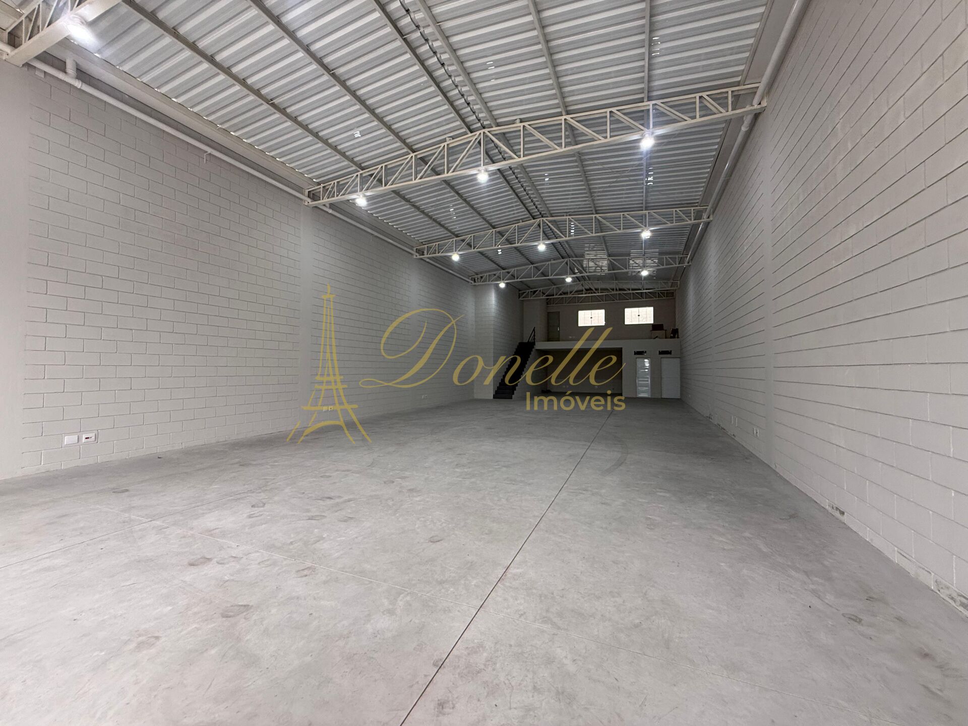 Depósito-Galpão, 350 m² - Foto 2