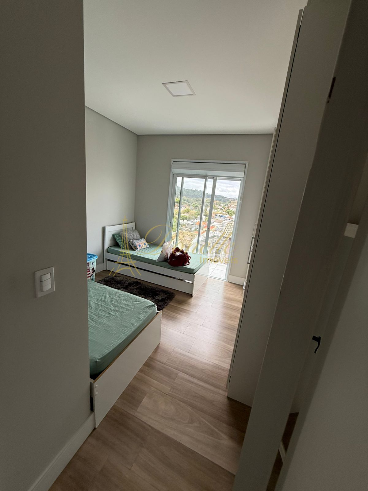 Casa, 3 quartos, 270 m² - Foto 9