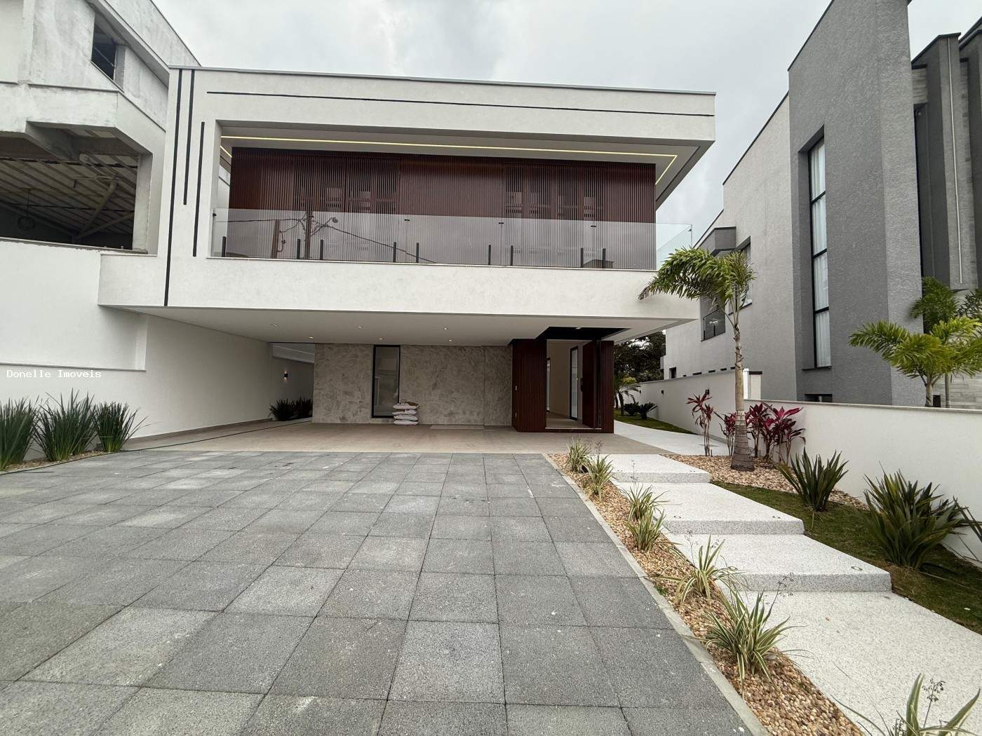 Casa de Condomínio, 4 quartos - Foto 1