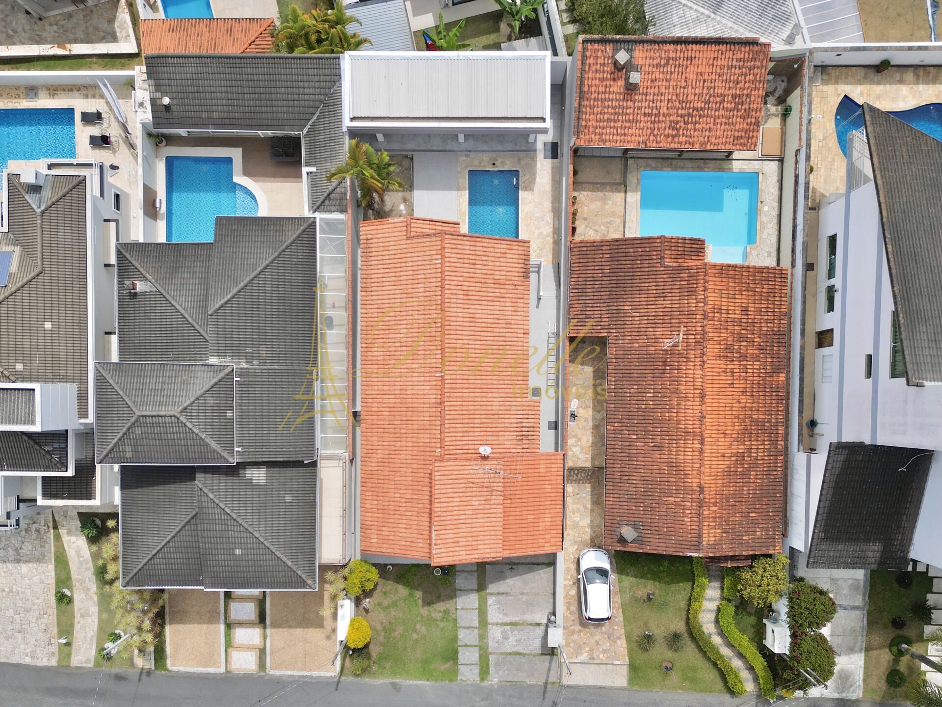 Casa, 3 quartos, 207 m² - Foto 3