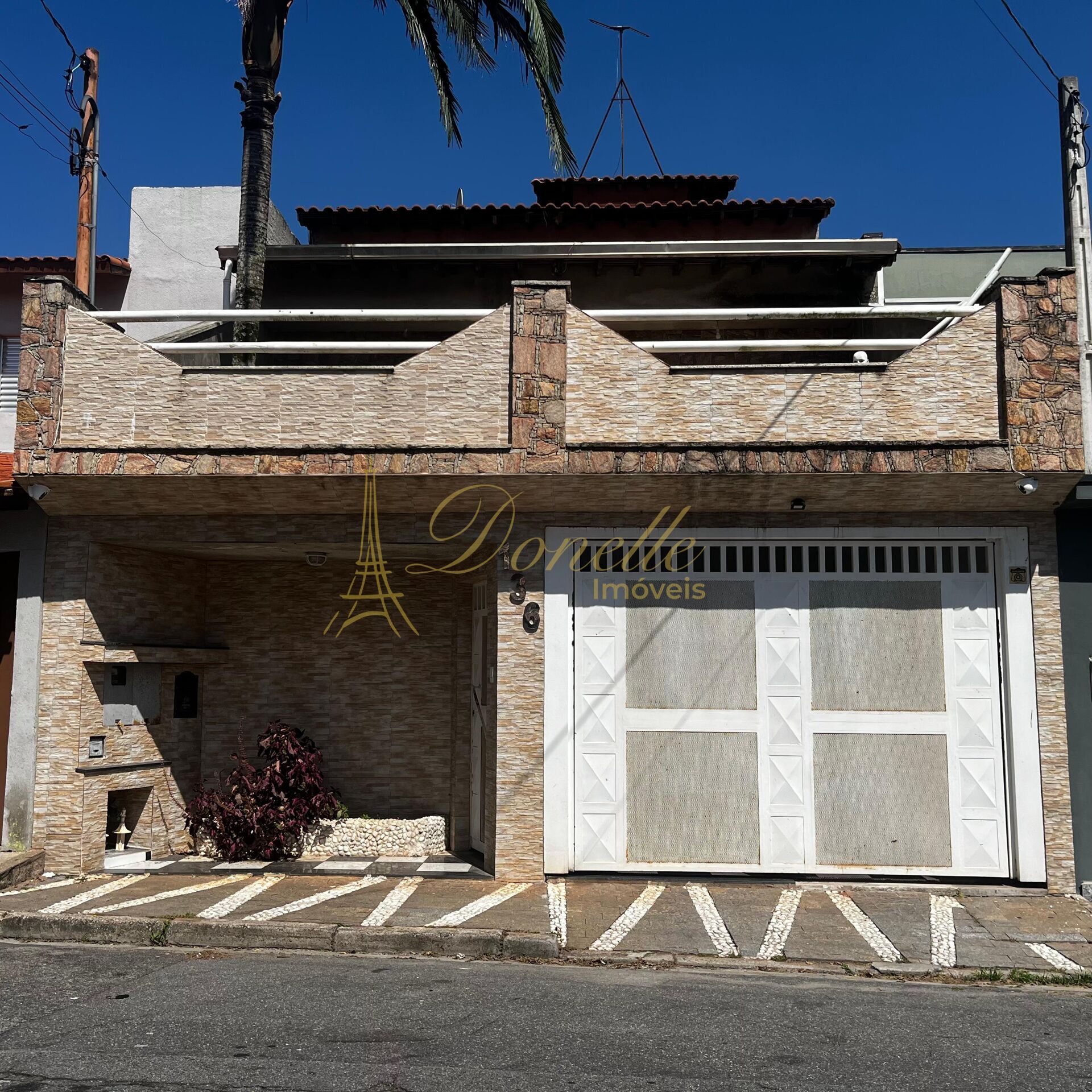 Casa, 3 quartos, 268 m² - Foto 1