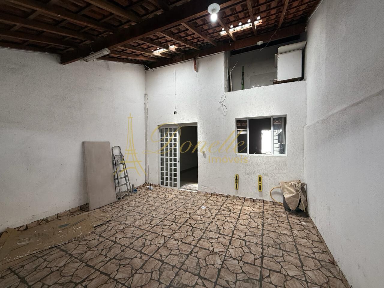 Casa, 2 quartos, 84 m² - Foto 1
