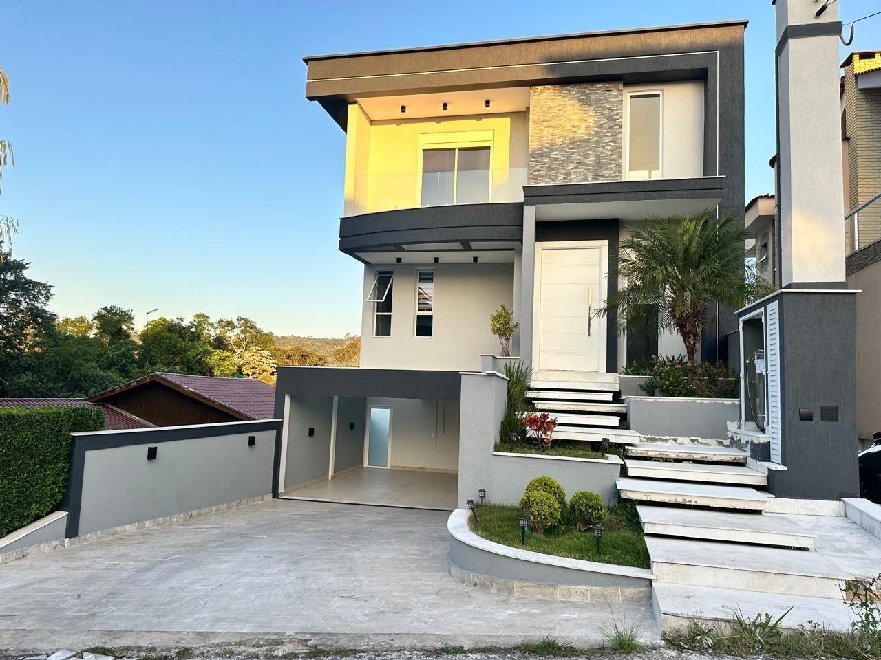 Sobrado, 4 quartos, 330 m² - Foto 2