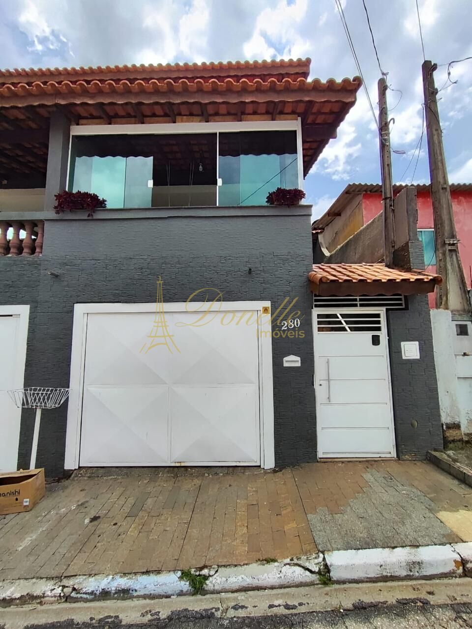 Casa, 3 quartos, 181 m² - Foto 1