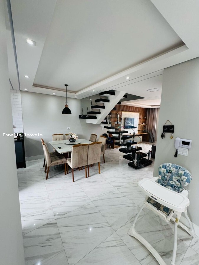 Sobrado, 3 quartos, 250 m² - Foto 3