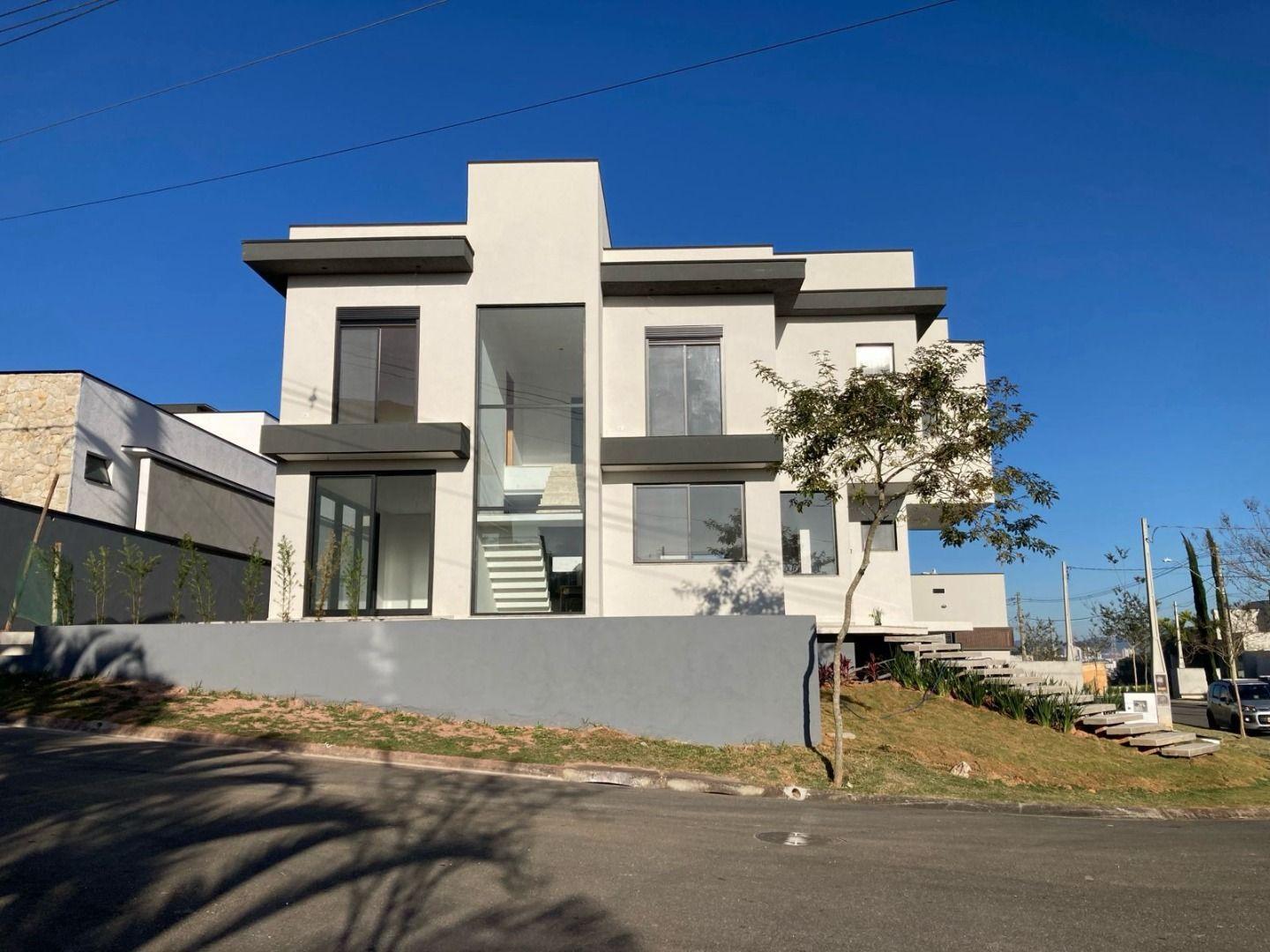 Casa de Condomínio, 4 quartos - Foto 1