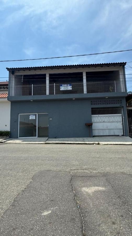 Sobrado, 2 quartos, 750 m² - Foto 2