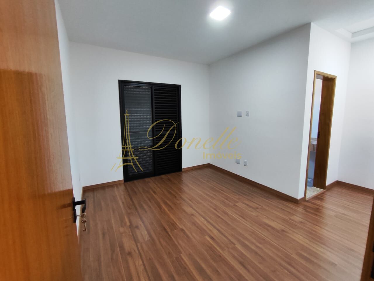Casa, 3 quartos, 107 m² - Foto 2
