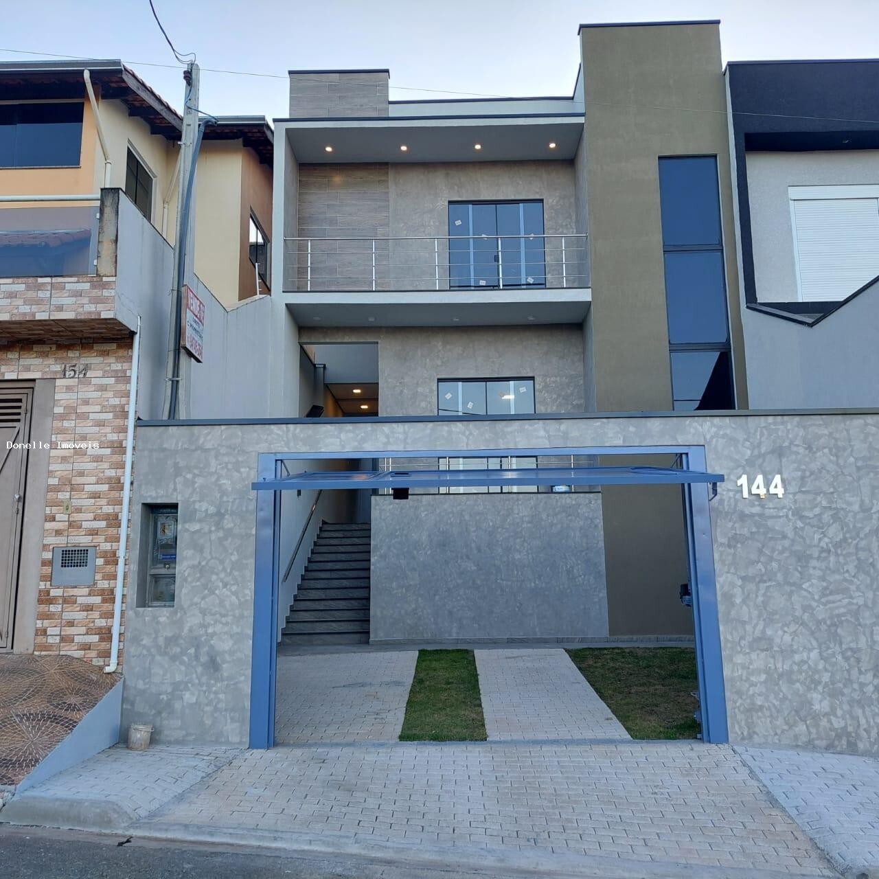 Sobrado, 3 quartos, 141 m² - Foto 1