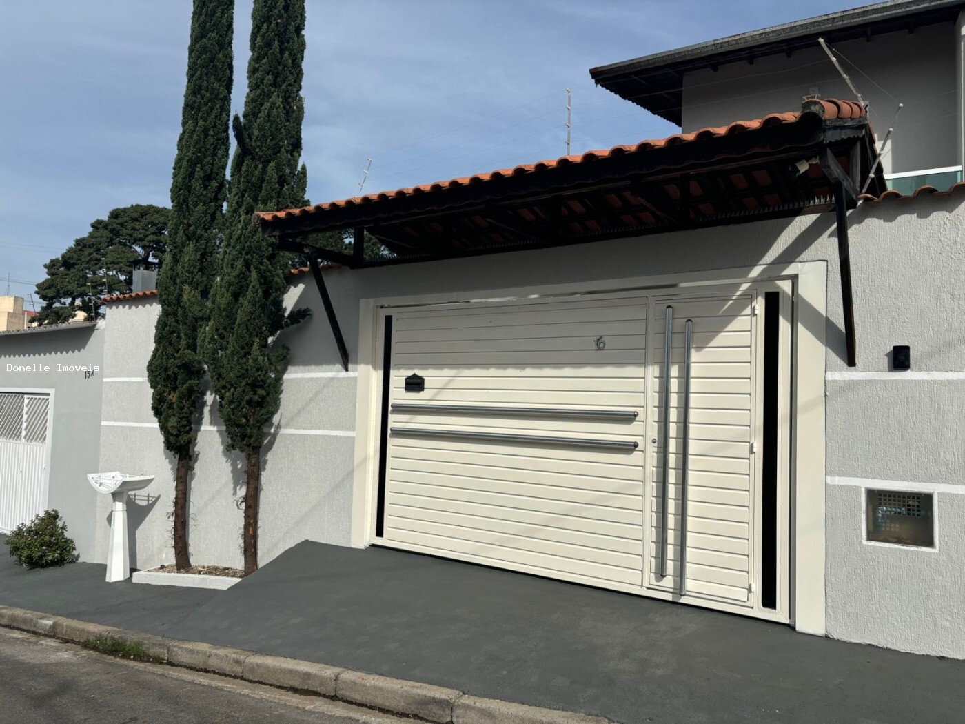 Sobrado, 3 quartos, 200 m² - Foto 1