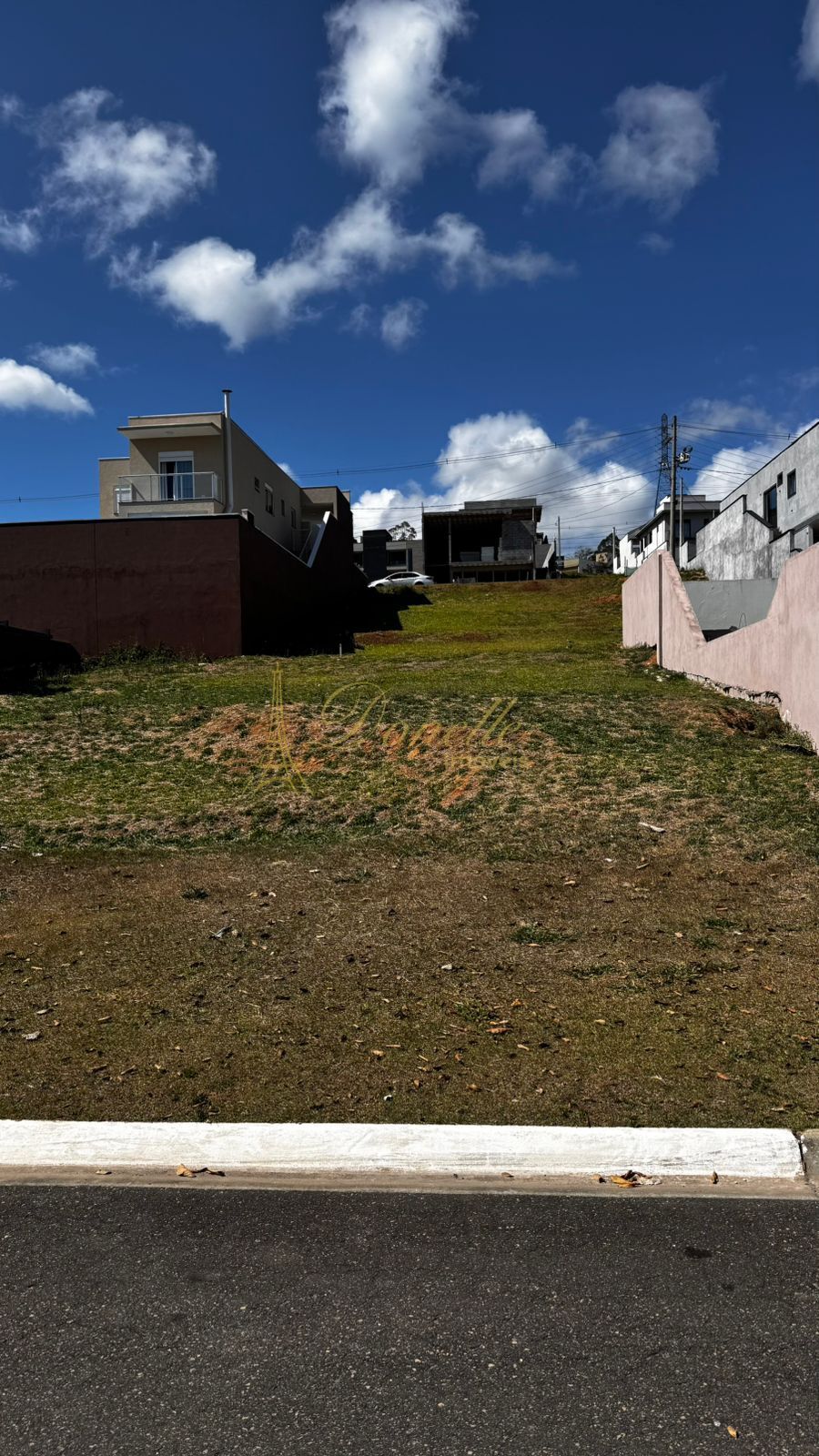 Terreno, 300 m² - Foto 1