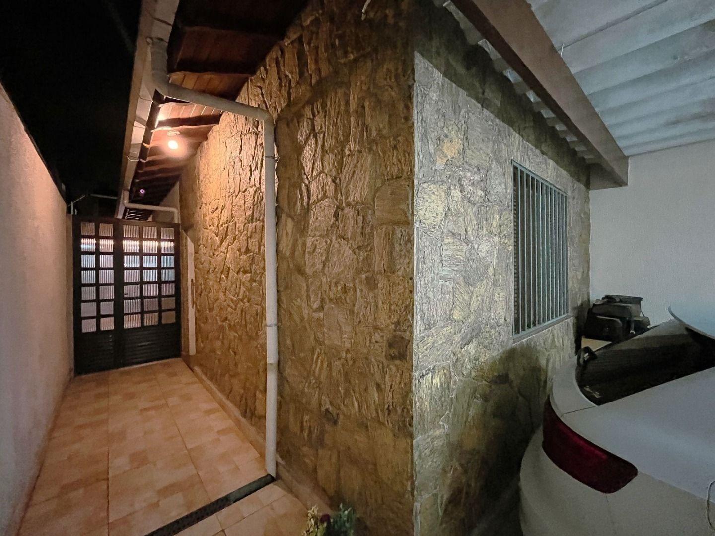 Casa, 2 quartos, 75 m² - Foto 1