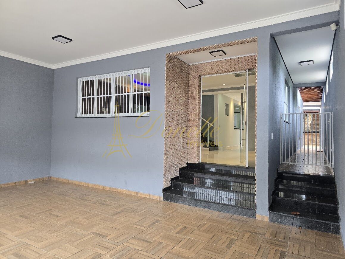 Sobrado, 3 quartos, 303 m² - Foto 5