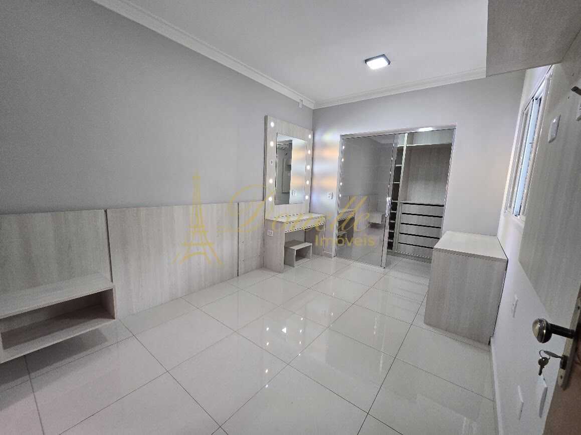 Sobrado, 3 quartos, 303 m² - Foto 50