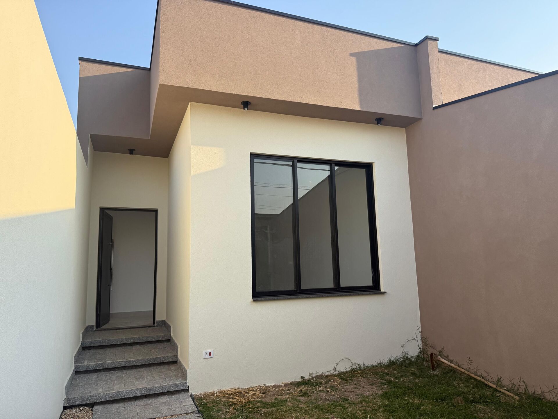 Casa, 2 quartos, 90 m² - Foto 1
