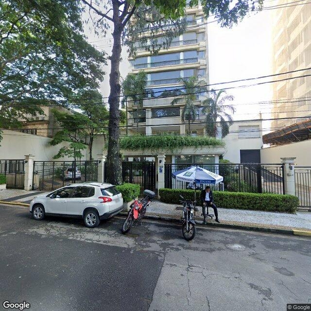 Imagem estática do "Street View" da localização