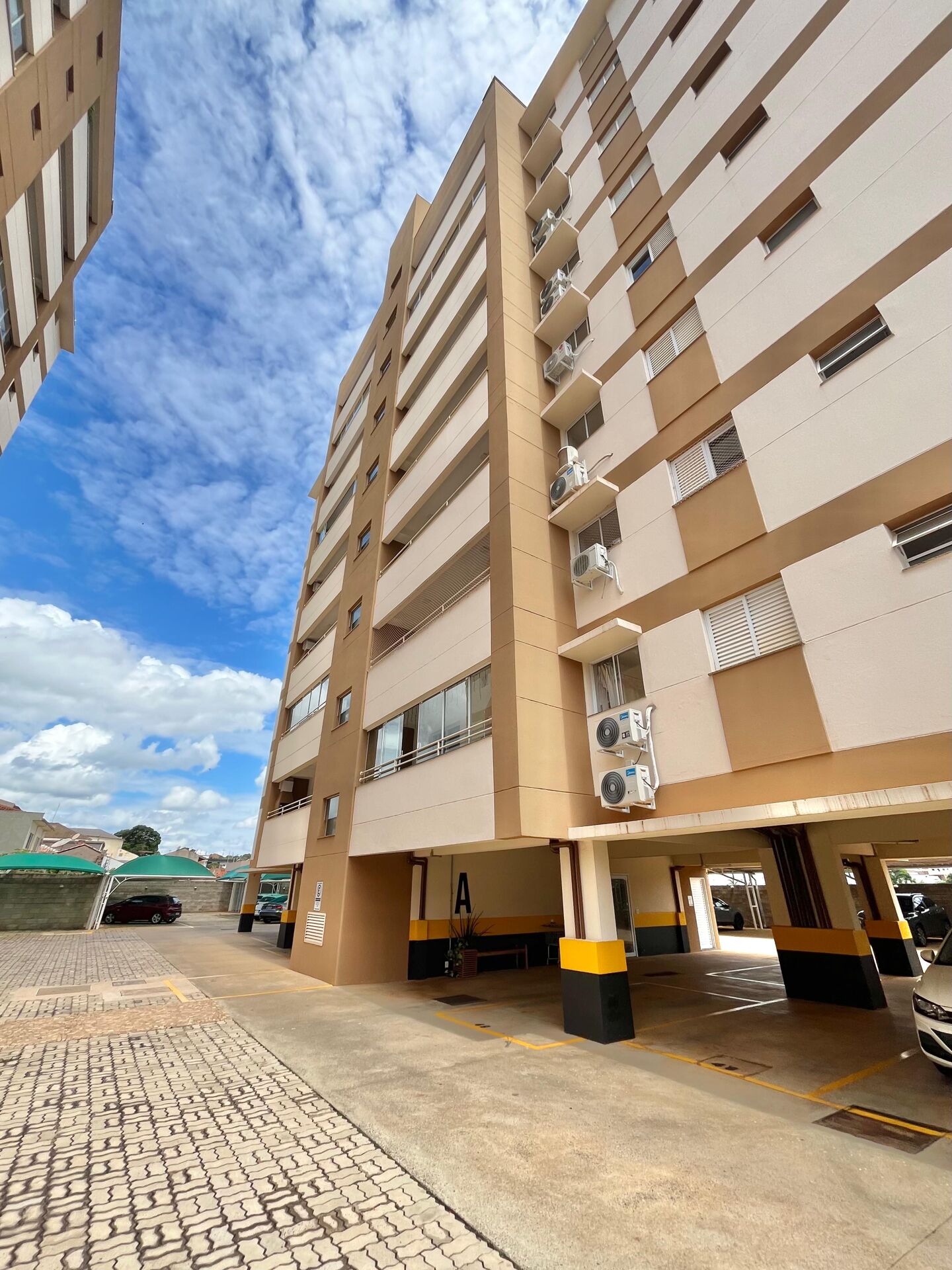 Apartamento para alugar com 2 quartos, 88m² - Foto 13