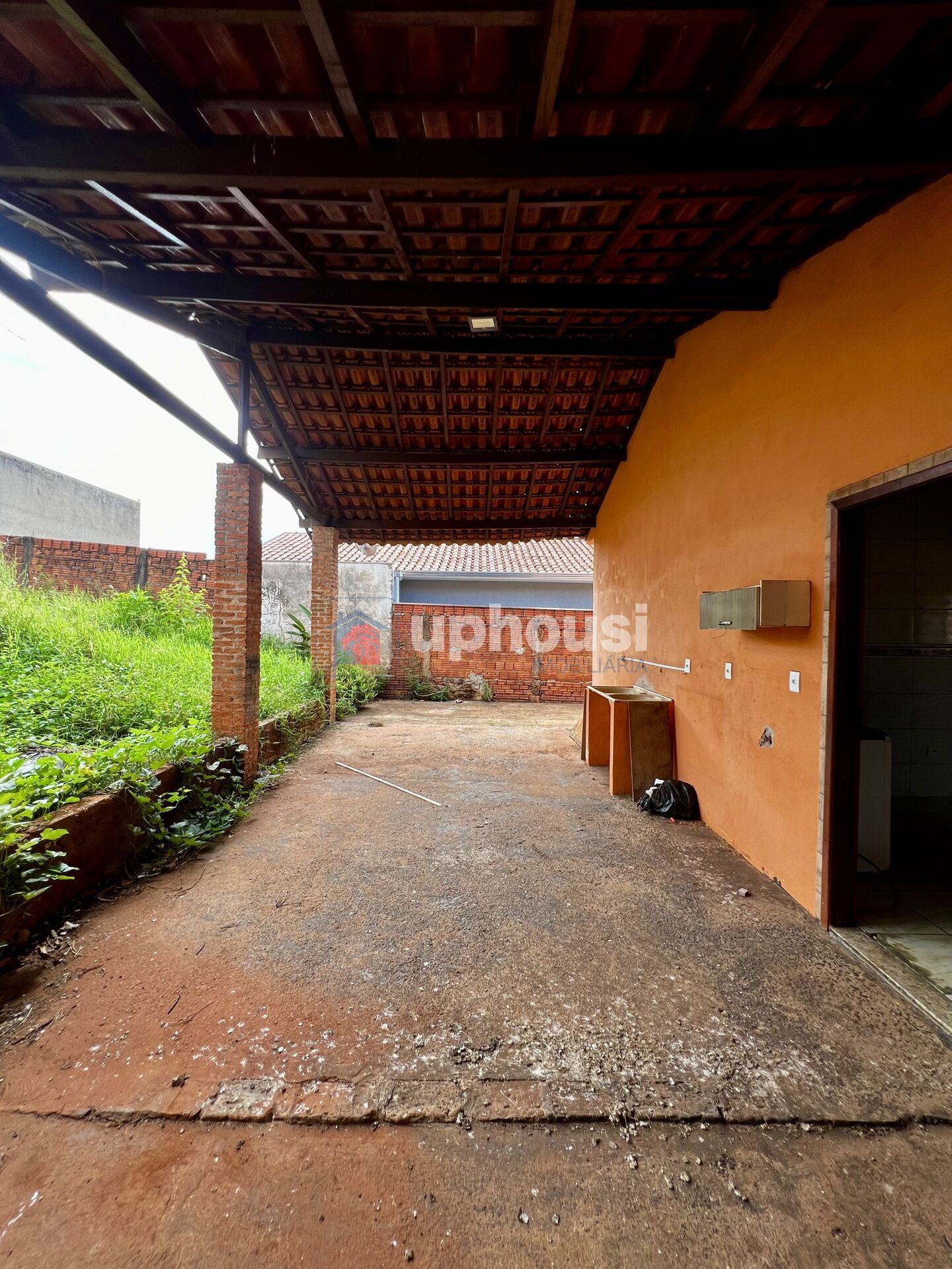 Casa à venda com 2 quartos, 110m² - Foto 9