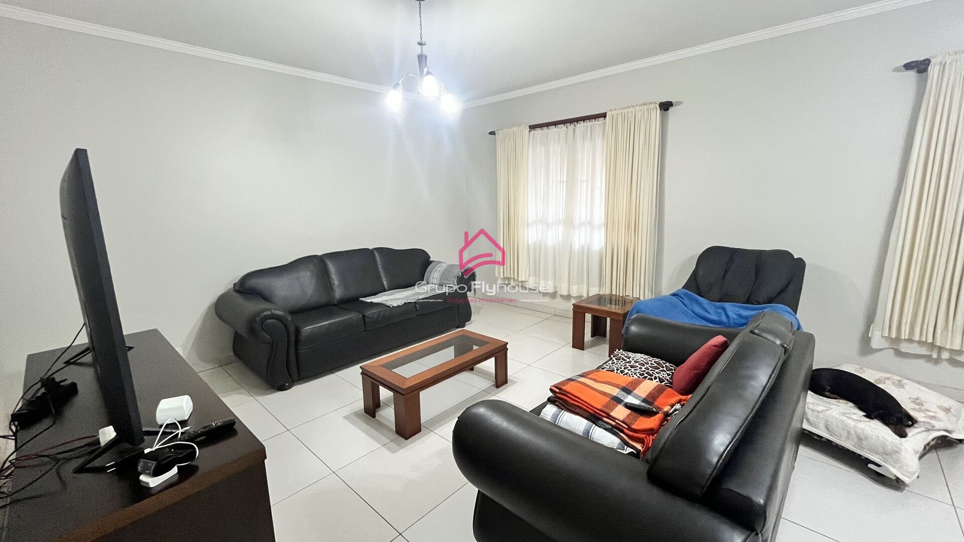 Casa à venda com 3 quartos, 223m² - Foto 5