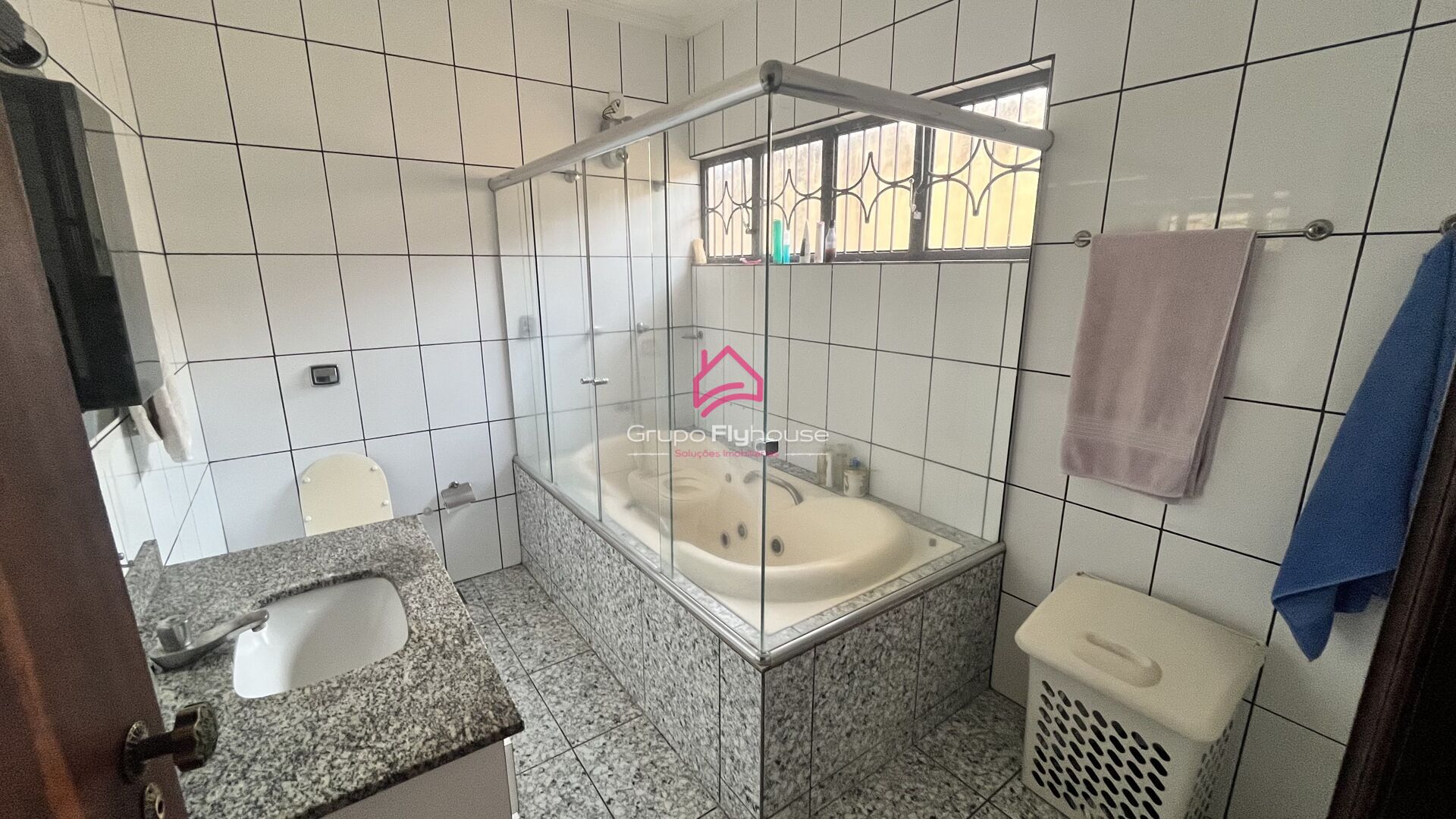 Casa à venda com 3 quartos, 223m² - Foto 36
