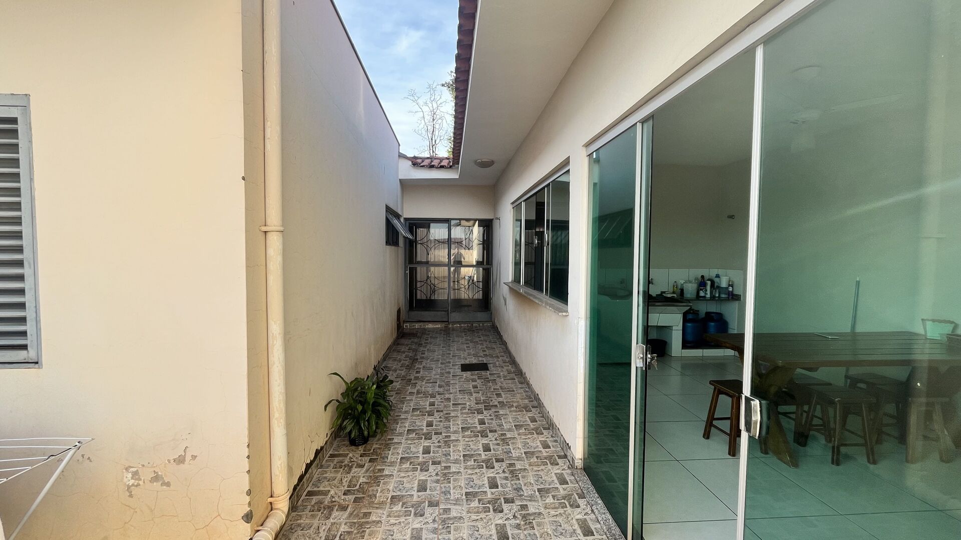 Casa à venda com 3 quartos, 223m² - Foto 40
