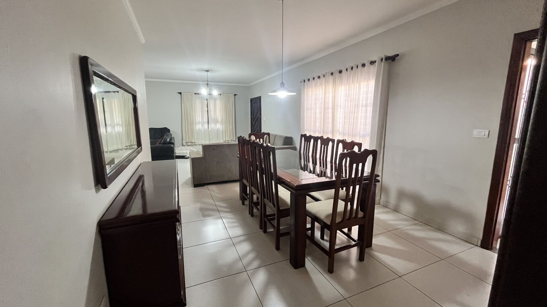 Casa à venda com 3 quartos, 223m² - Foto 8