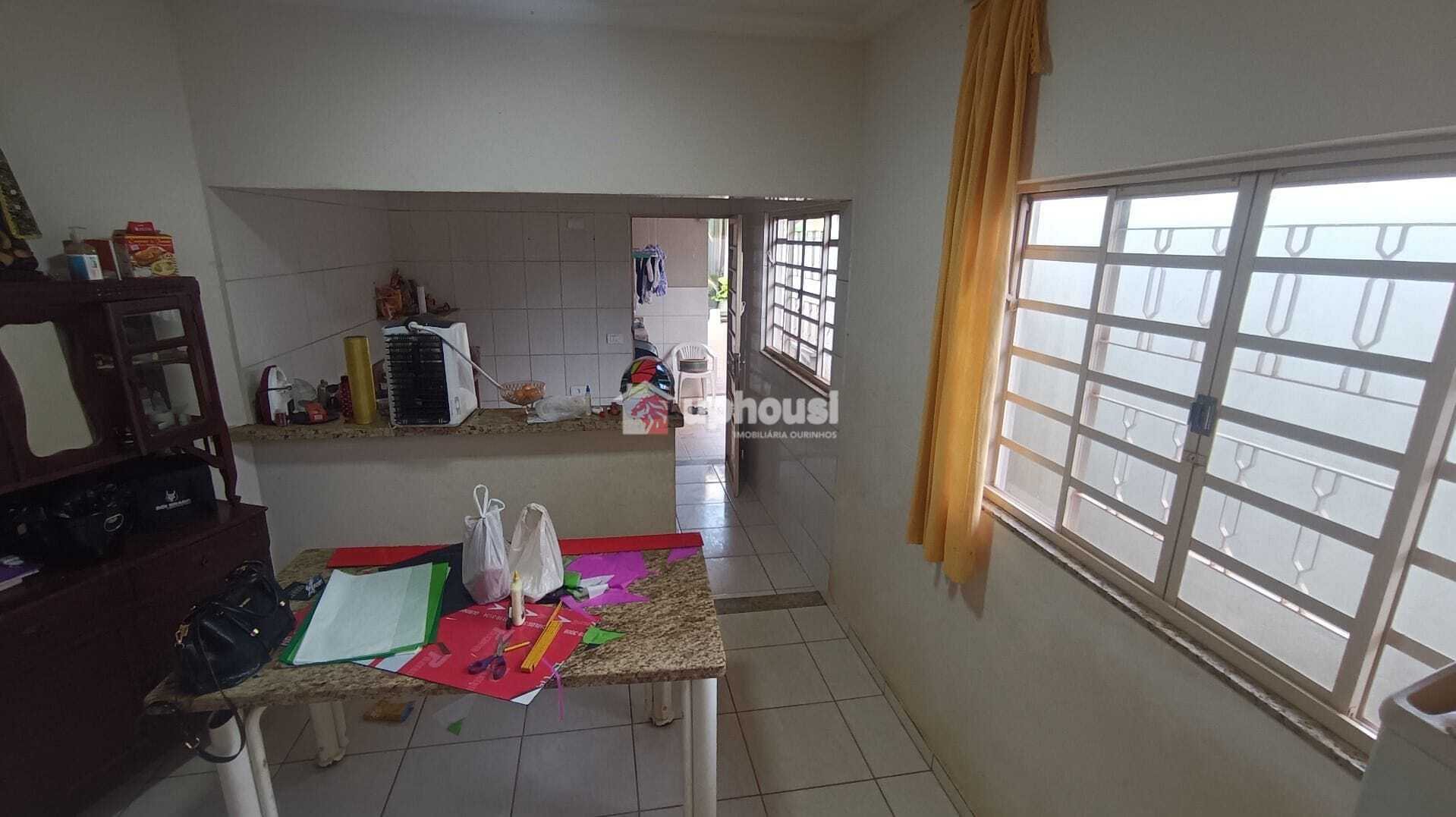 Casa à venda com 4 quartos, 151m² - Foto 13