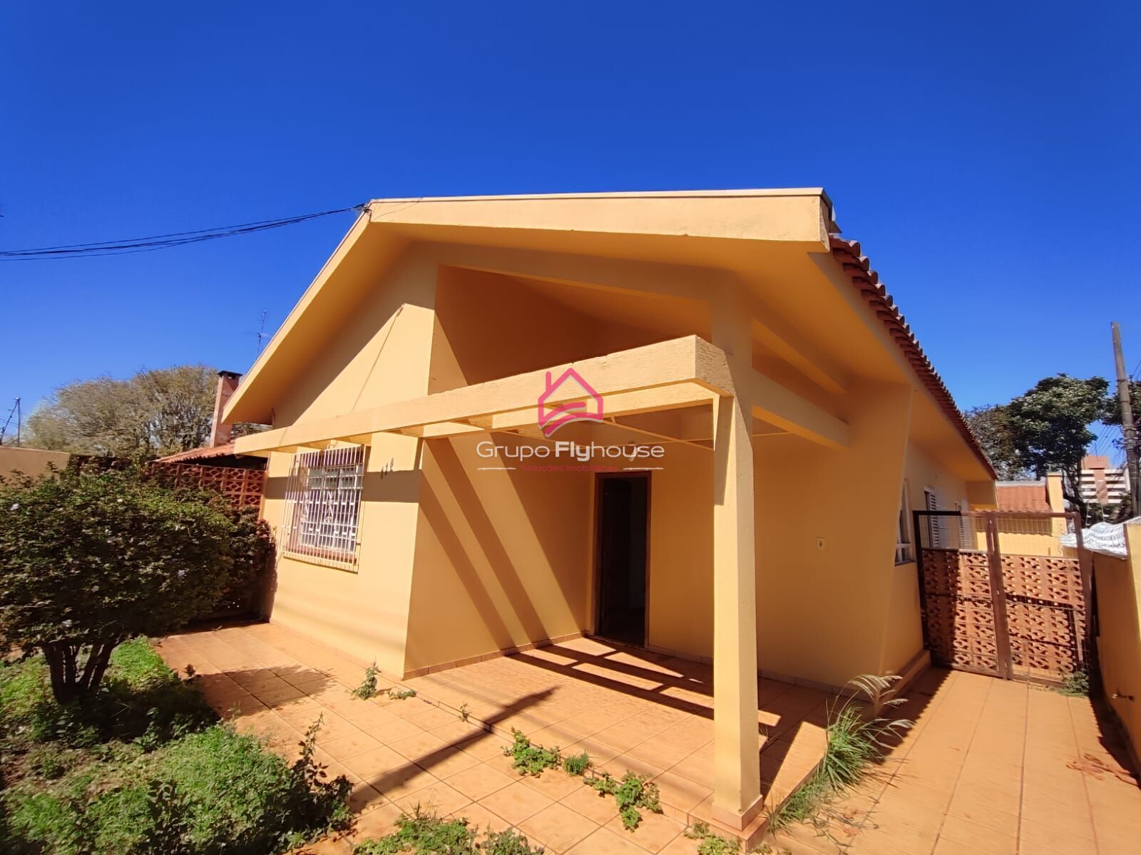 Casa para alugar com 4 quartos, 300m² - Foto 5