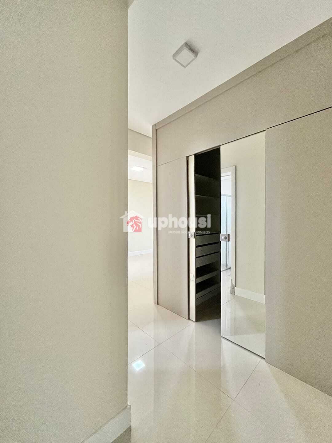 Apartamento à venda com 3 quartos, 213m² - Foto 25