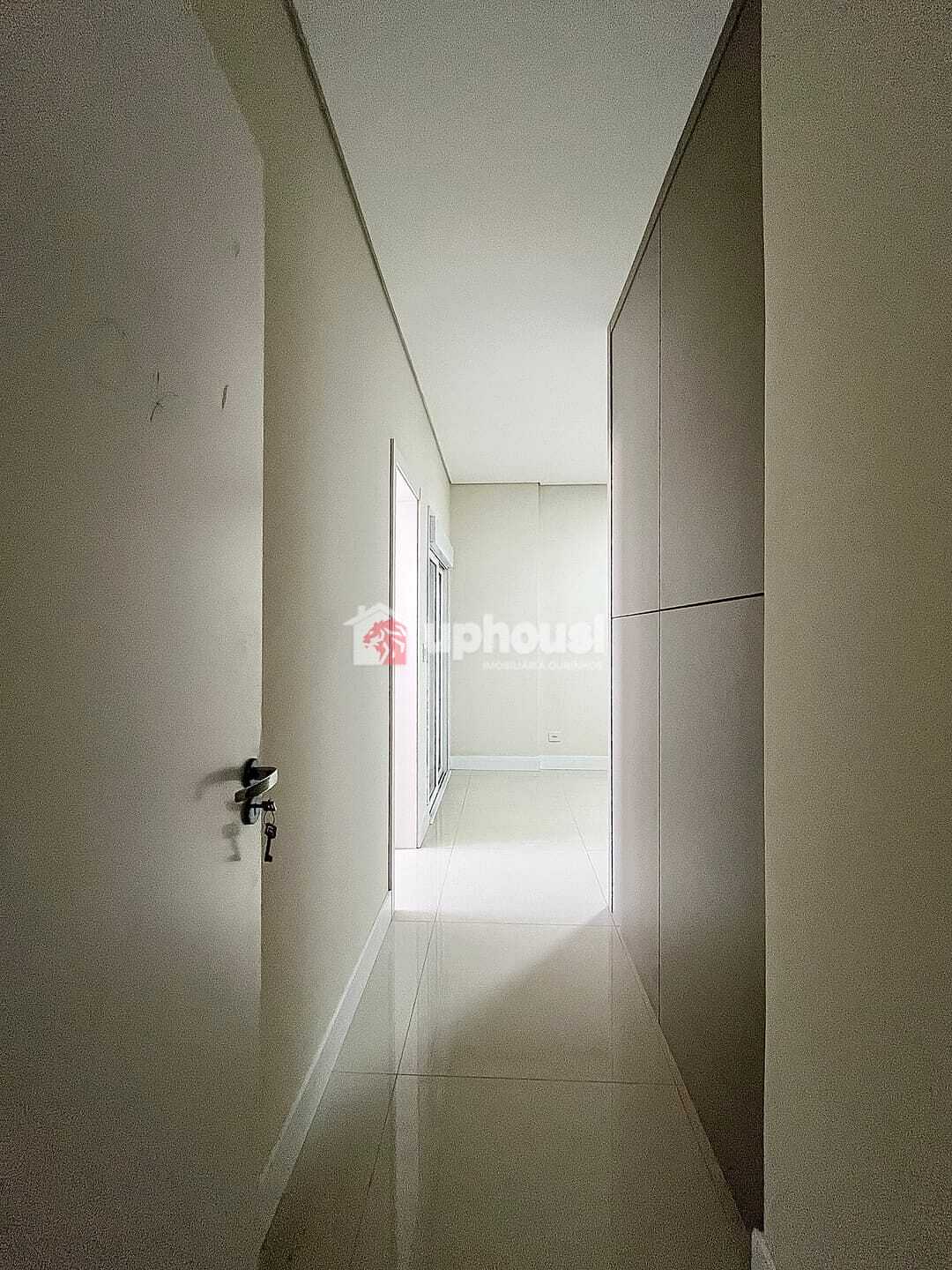 Apartamento à venda com 3 quartos, 213m² - Foto 19