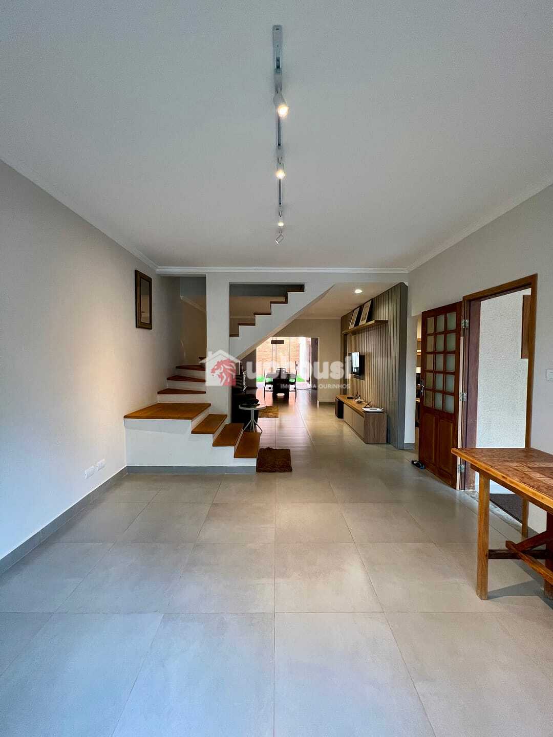 Sobrado à venda com 3 quartos, 150m² - Foto 3